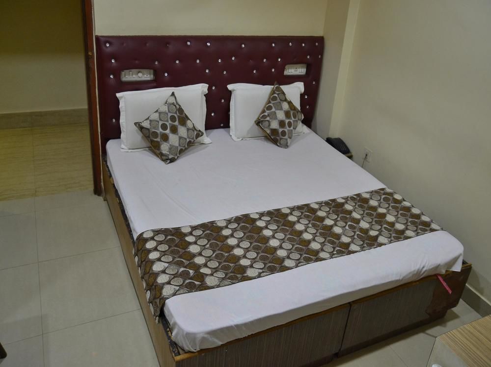 Oyo 3019 Hotel Lingaraj Бхубанешвар Екстериор снимка
