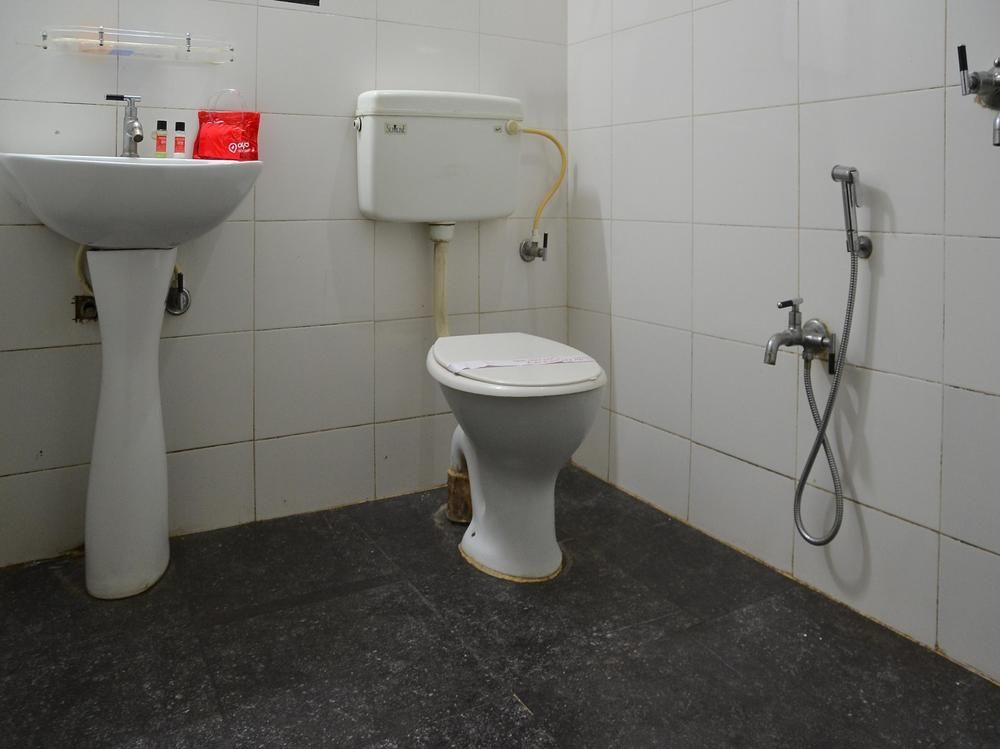 Oyo 3019 Hotel Lingaraj Бхубанешвар Екстериор снимка