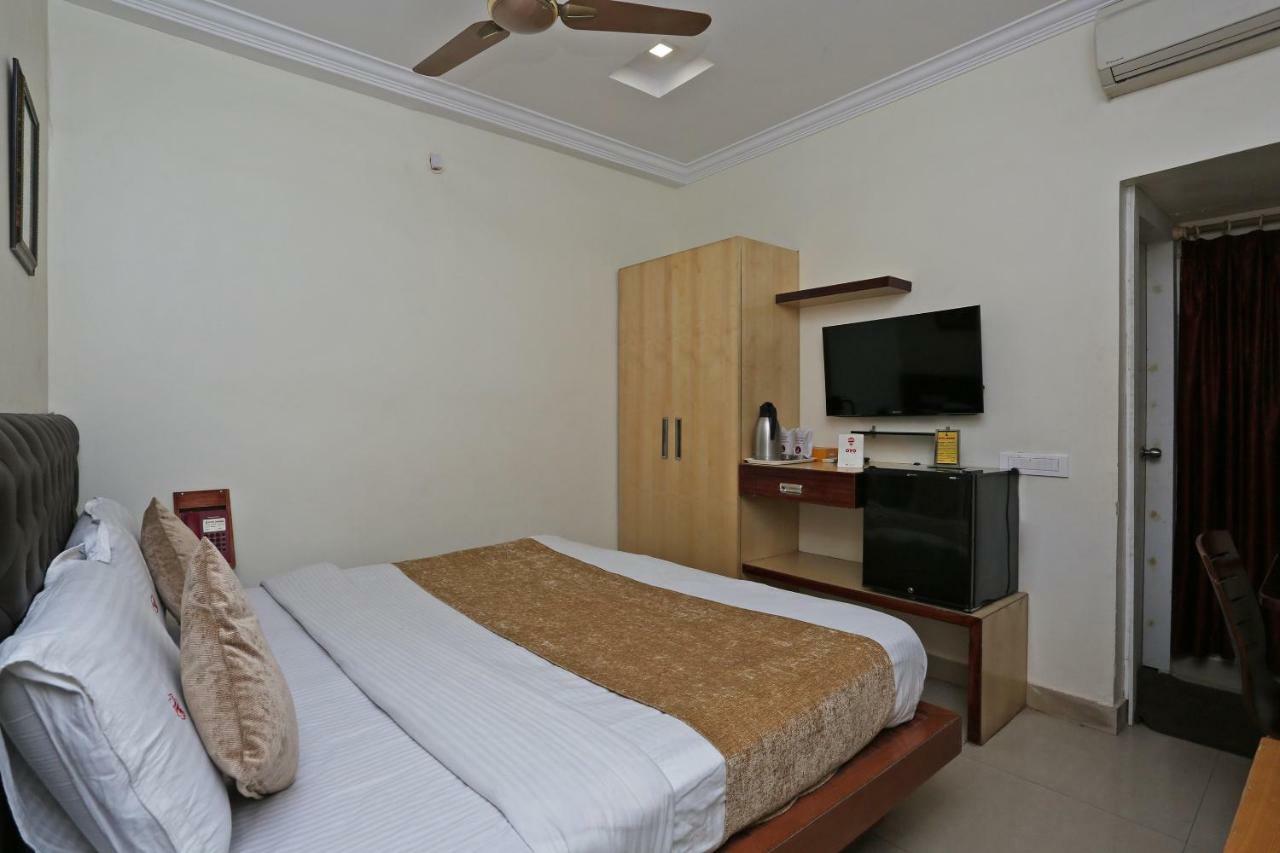 Oyo 3019 Hotel Lingaraj Бхубанешвар Екстериор снимка