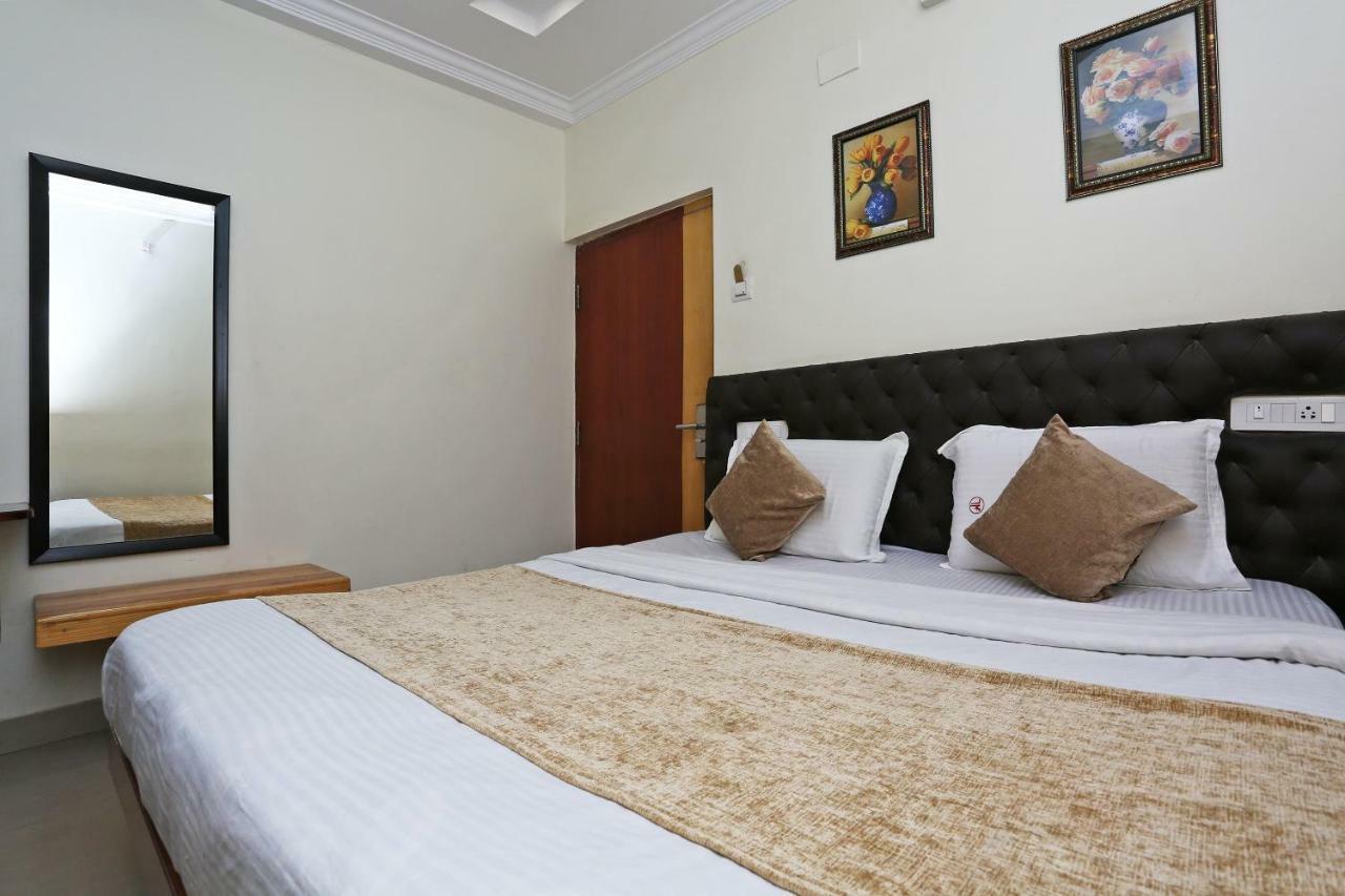 Oyo 3019 Hotel Lingaraj Бхубанешвар Екстериор снимка