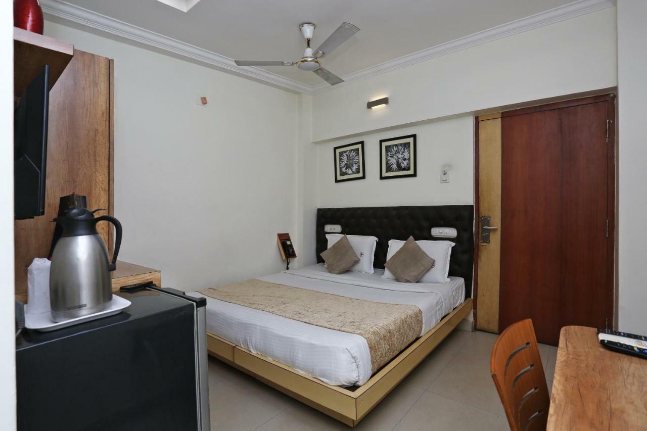 Oyo 3019 Hotel Lingaraj Бхубанешвар Екстериор снимка